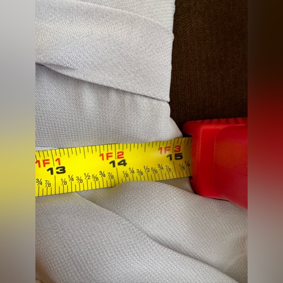 JJ’s House Silver Cascading Chiffon Ruffle Lace Sequin Cocktail Dress Sz. 6 New! - Picture 15 of 16